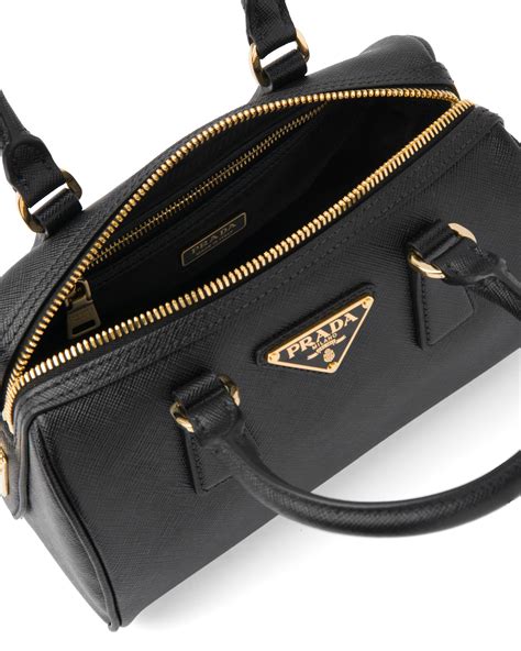 prada saffiano tasche kettenhenkel|prada fashion handbags.